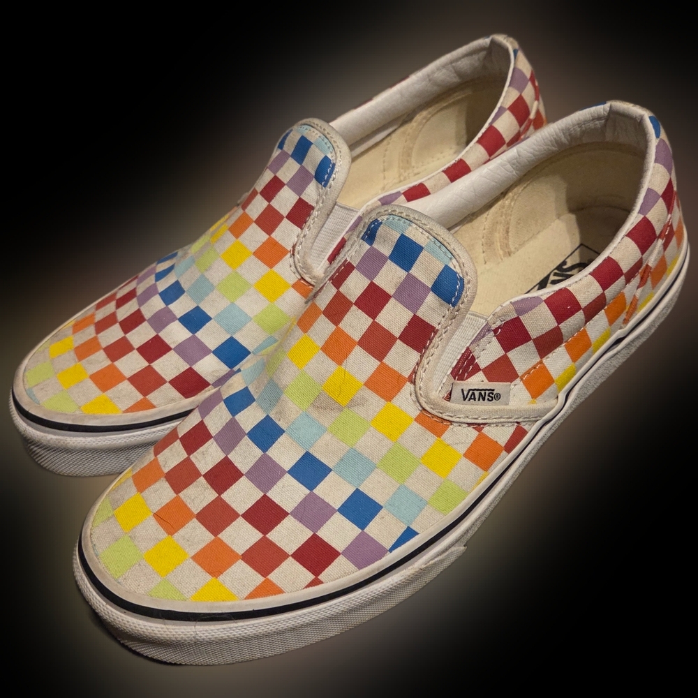 🌈Vans Multi-Colored Classic Slip-on, Size 39🌈